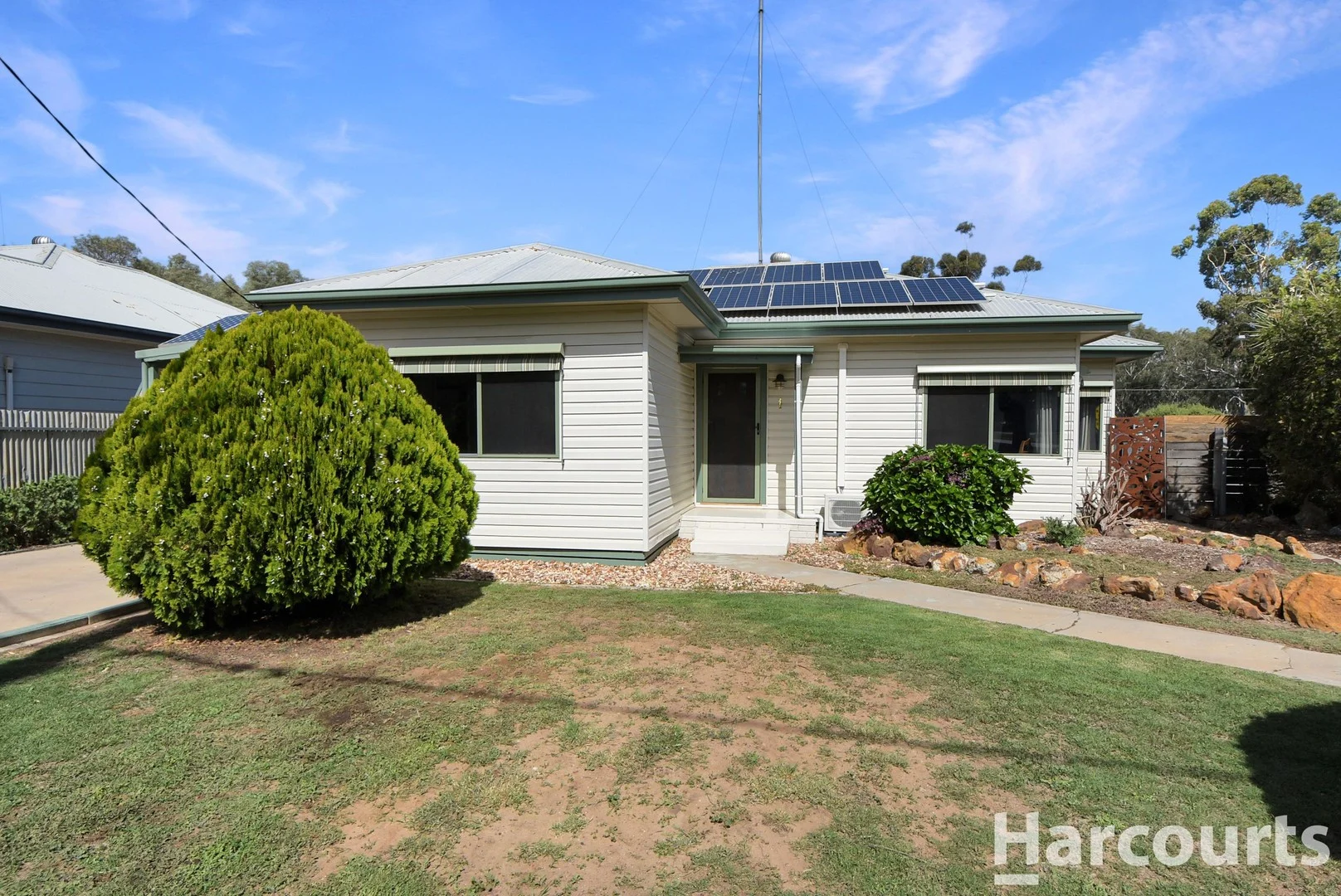 1 Bowman Street, Warracknabeal VIC 3393