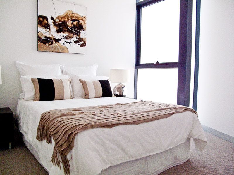 1 bedrooms Apartment / Unit / Flat in 2506/109 Clarendon St SOUTHBANK VIC, 3006