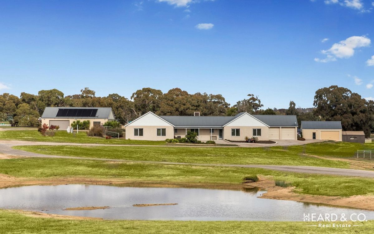 155 Hamilton Way, Lockwood South Property History & Address Research