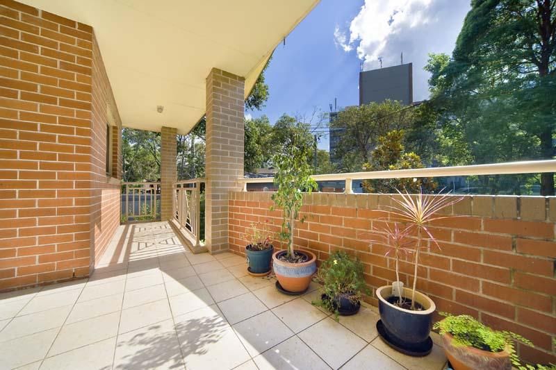 4/22 Eric Road, Artarmon NSW 2064, Image 2