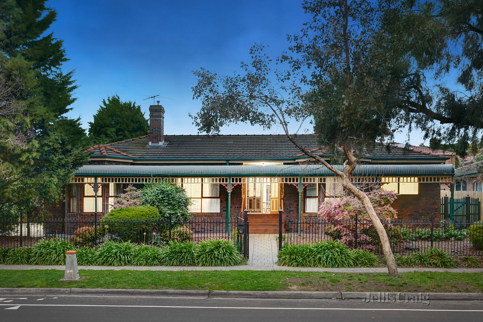 90 Weidlich Road, Eltham North Property History & Address Research