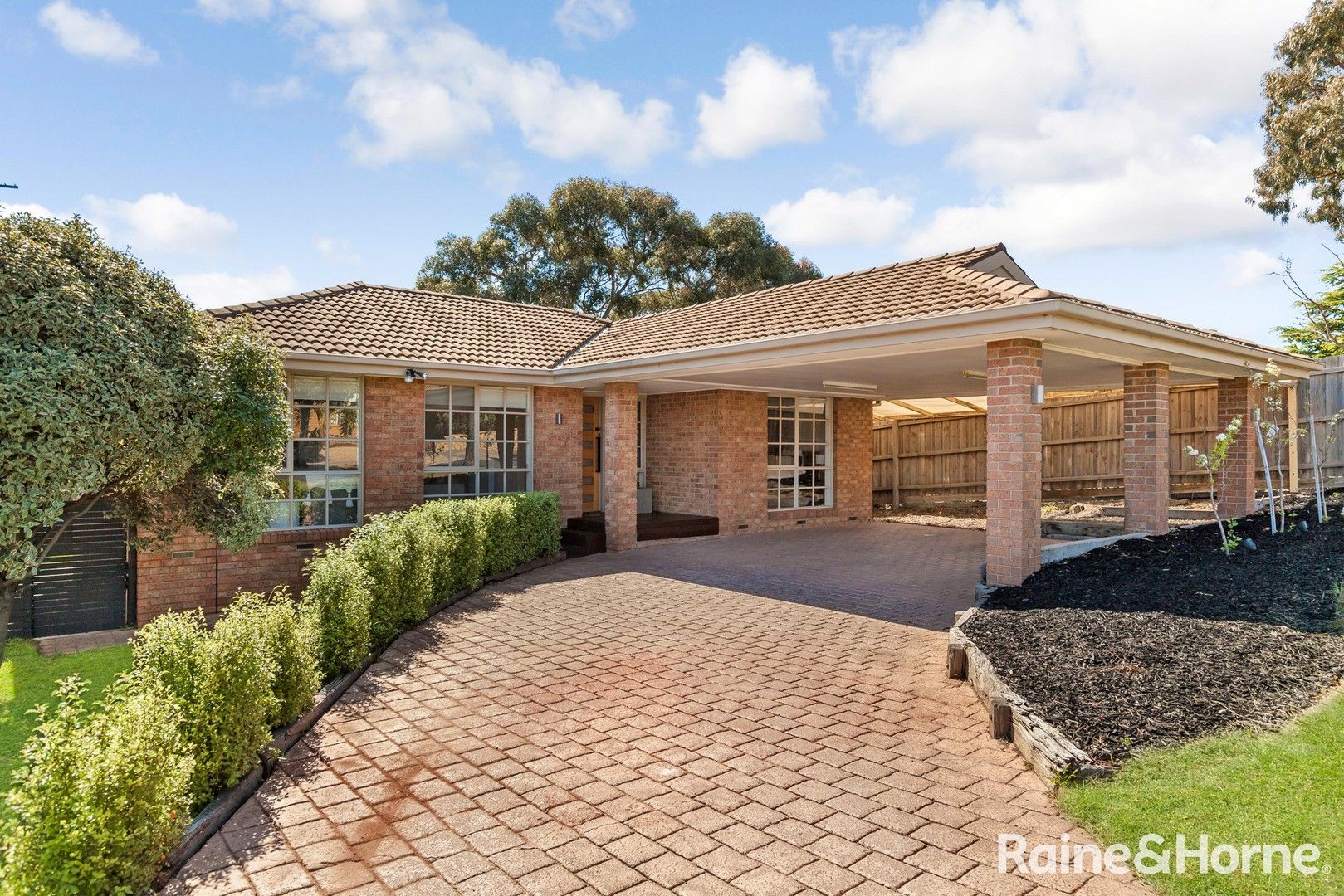 17 Lister Crescent, Sunbury VIC 3429, Image 0