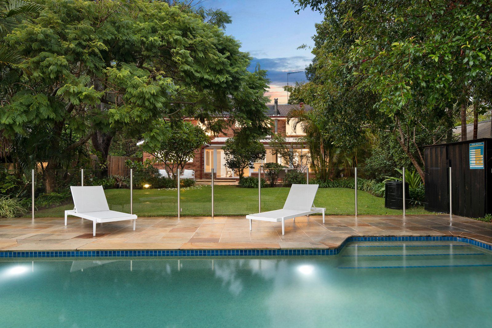 6 bedrooms House in 25 Jamieson Parade COLLAROY NSW, 2097