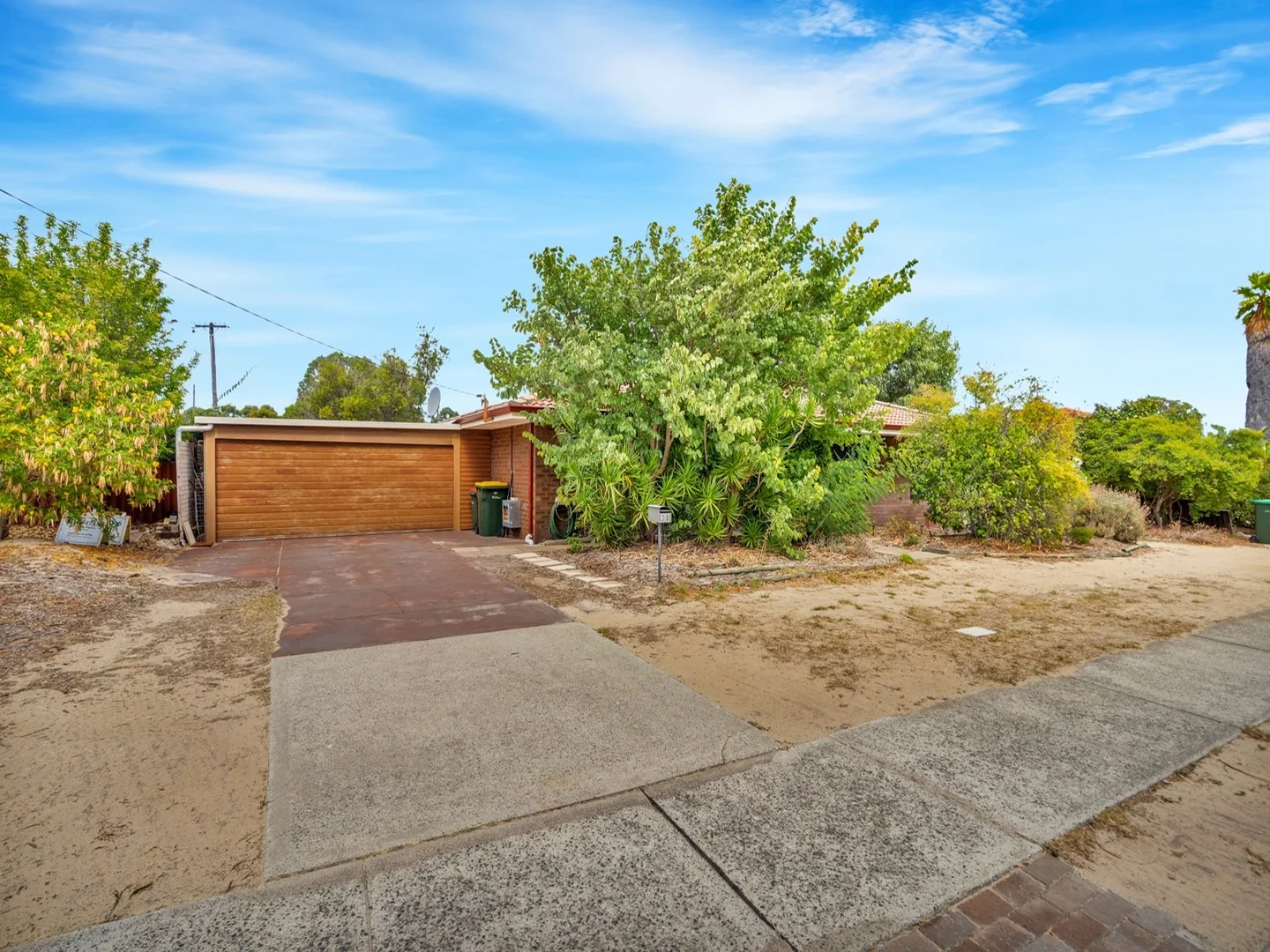 38 Monument Drive, Beldon WA 6027