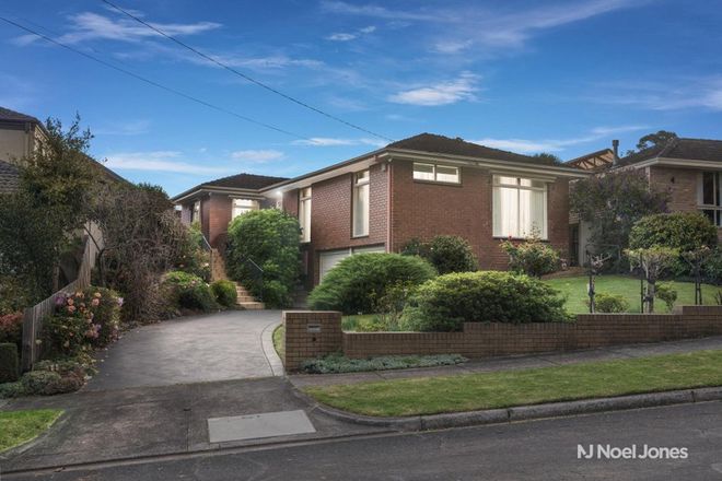 Picture of 11 Cabena Street, DONVALE VIC 3111