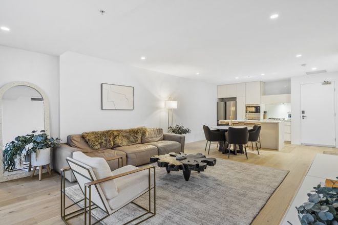 2007/1 Oracle Boulevard Broadbeach 4218 - Image 5