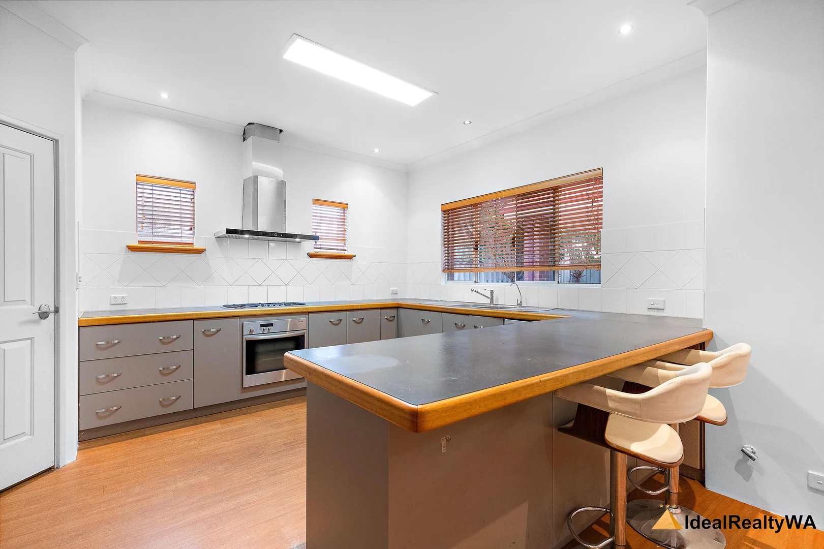 Additional image 6 of 4 Satinwood Court, Thornlie WA 6108