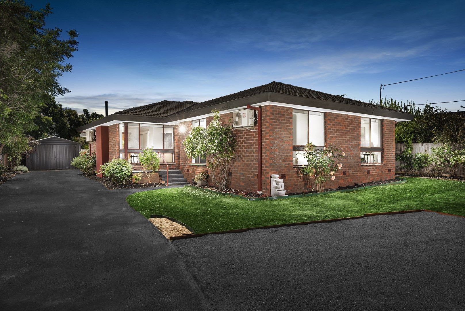 33 Dunbarton Drive, Wantirna VIC 3152, Image 0