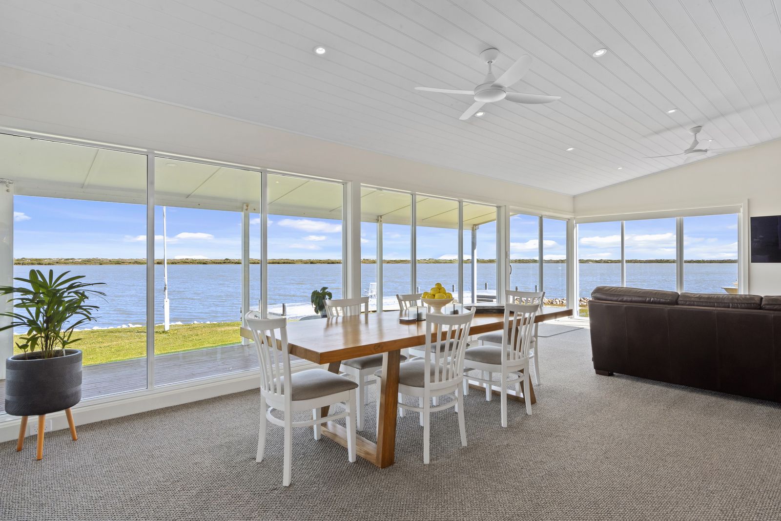 3 bedrooms House in 9 Mills Road HINDMARSH ISLAND SA, 5214