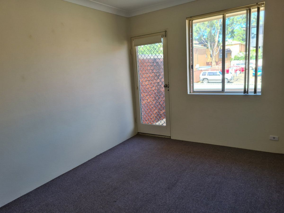 8/180 Lindesay Street, Campbelltown NSW 2560, Image 1