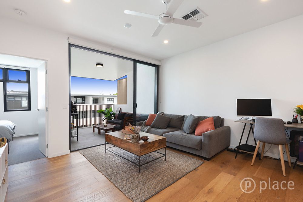 1302/39 Banya Street, Bulimba QLD 4171, Image 1