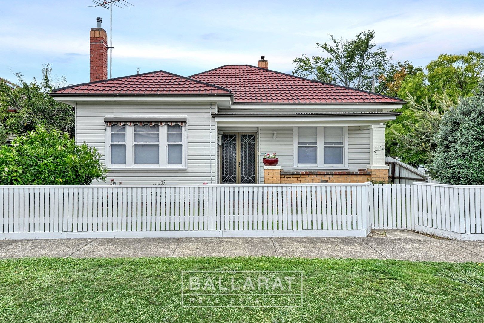 3 bedrooms House in 711 South Street BALLARAT CENTRAL VIC, 3350