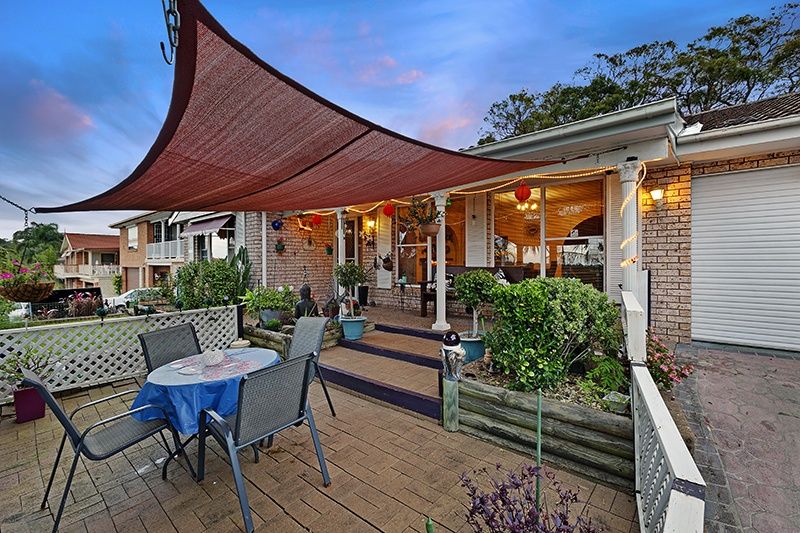 8 Redgum Close, Bateau Bay NSW 2261, Image 0