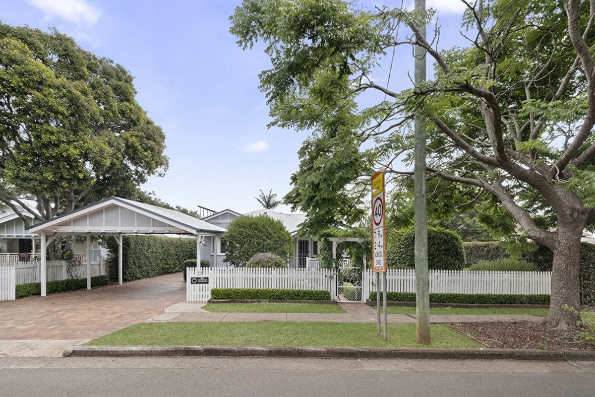 4 bedrooms House in 57 Curzon Street EAST TOOWOOMBA QLD, 4350