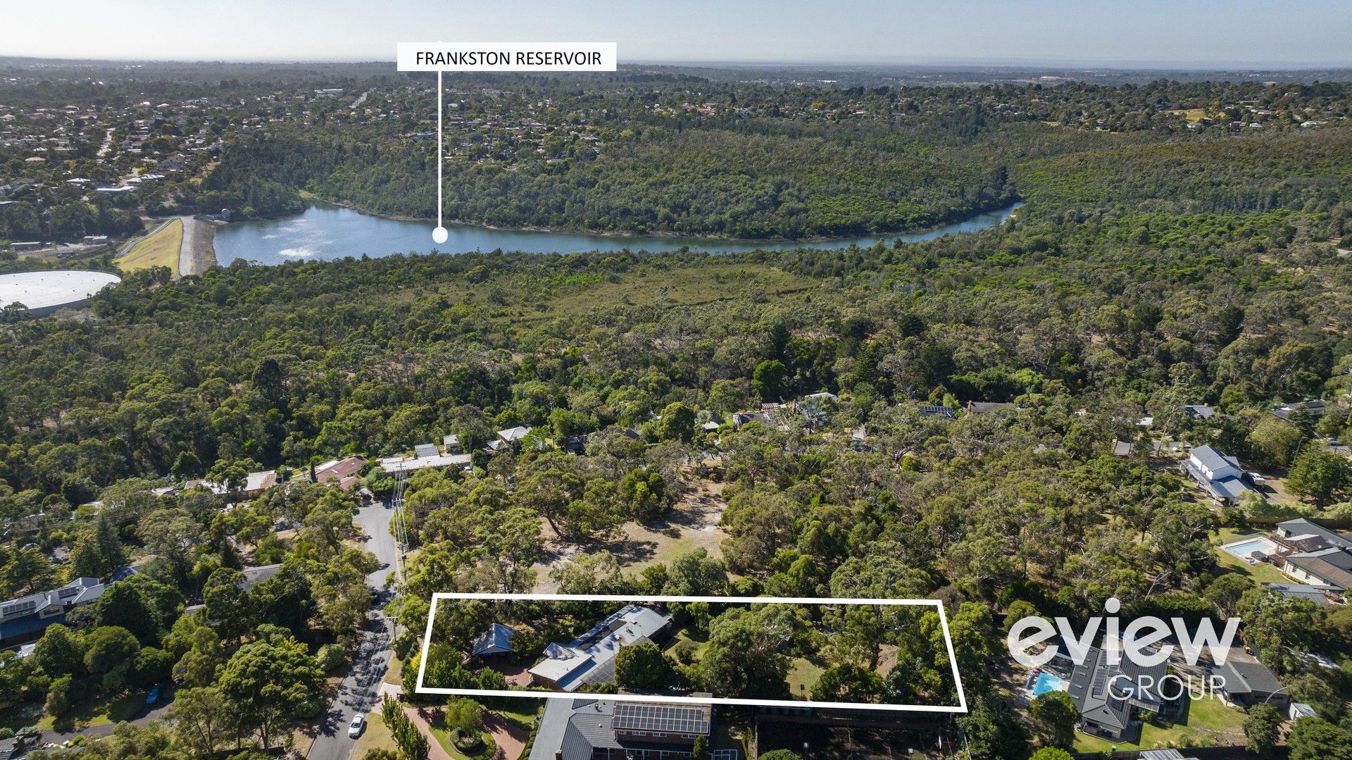 4 bedrooms House in 1 Wandana Court FRANKSTON SOUTH VIC, 3199