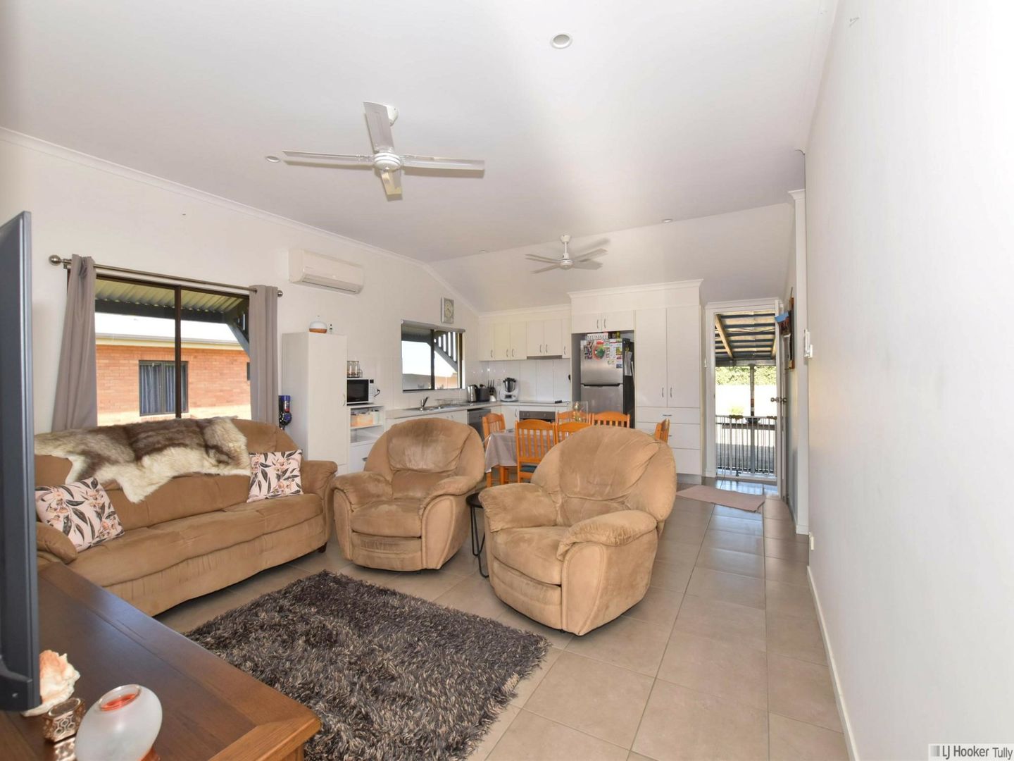 61076 Bruce Highway, El Arish QLD 4855, Image 2