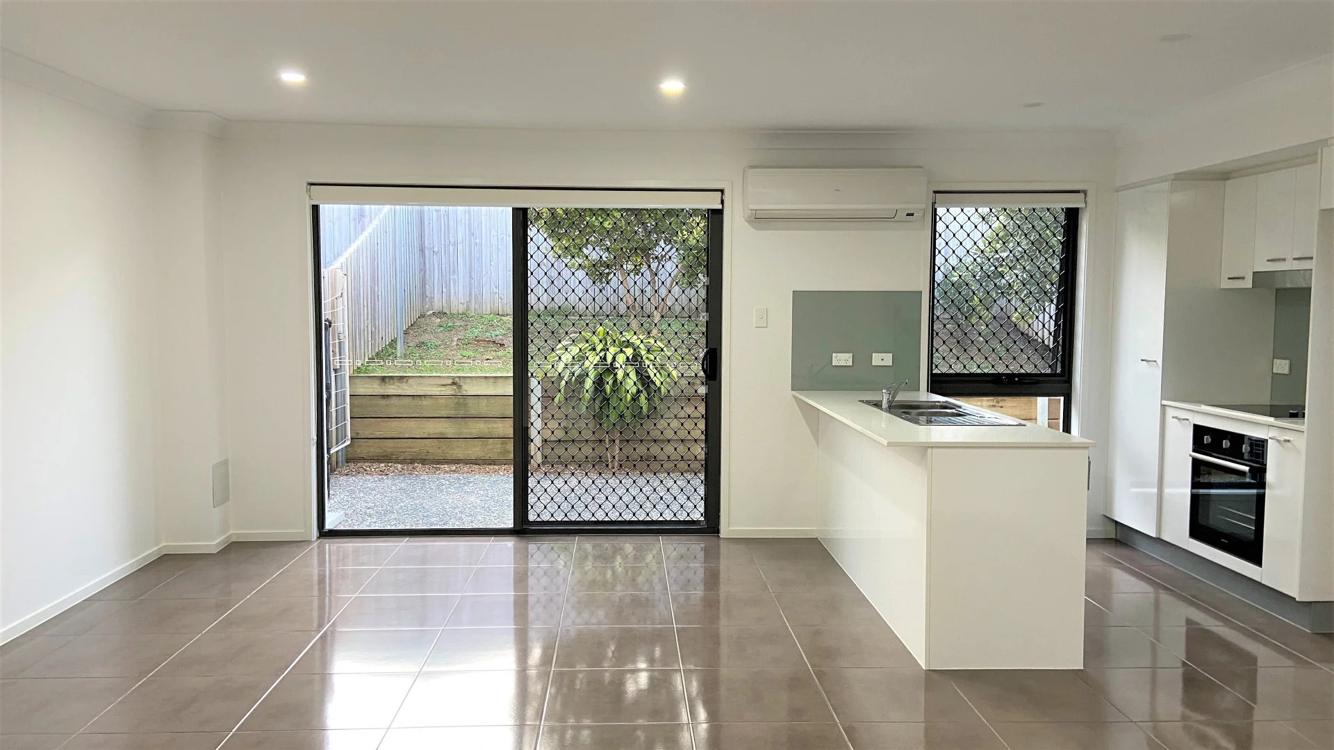 Strathpine QLD 4500 - 2 beds townhouse for Rent, $560 per week ...