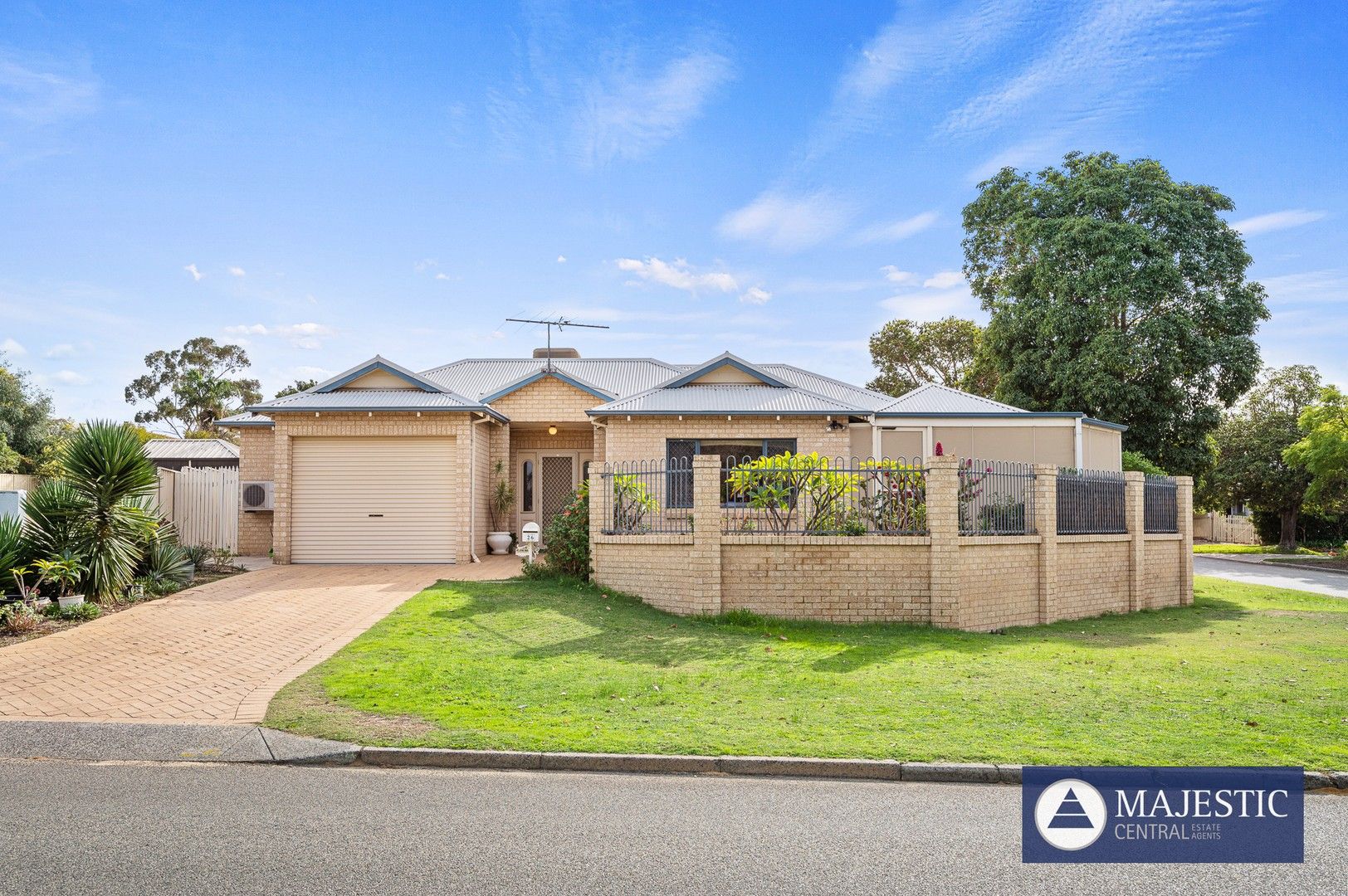 26 Glencoe Road, Ardross WA 6153, Image 0