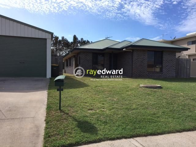 4 bedrooms House in Beach Drive BURRUM HEADS QLD, 4659