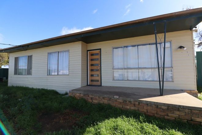 Picture of 129-131 Fowler Street, DENILIQUIN NSW 2710