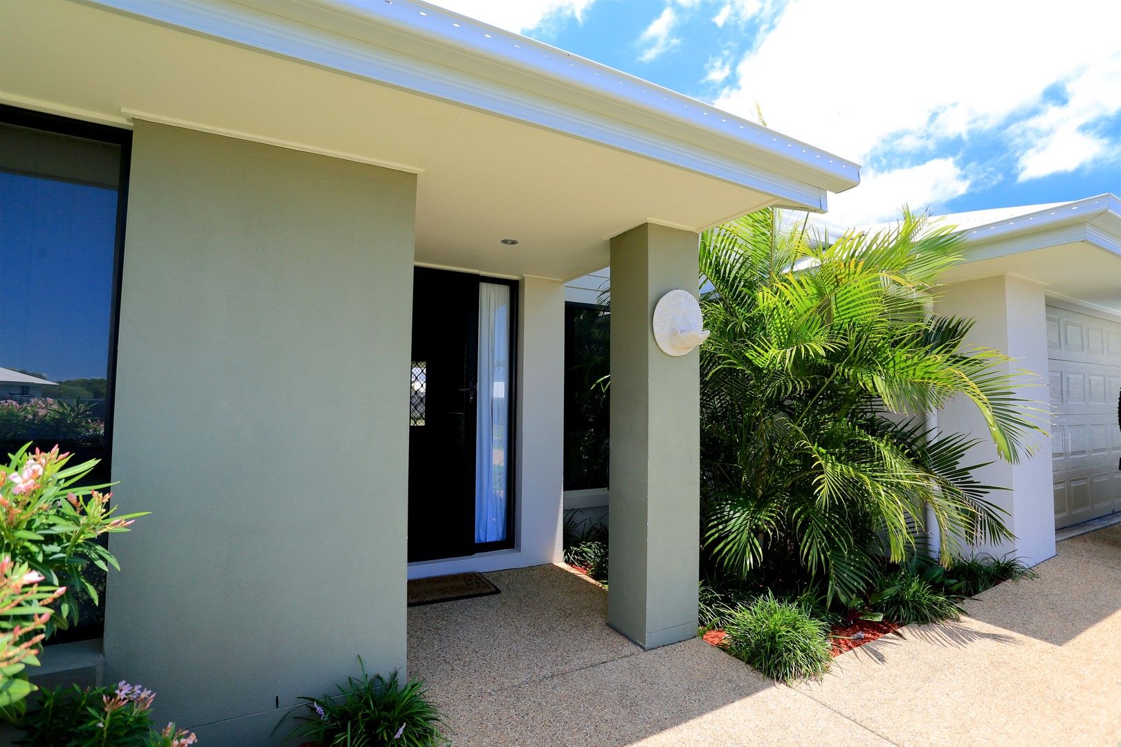 4 bedrooms House in 28 Timbers Beach Road ZILZIE QLD, 4710