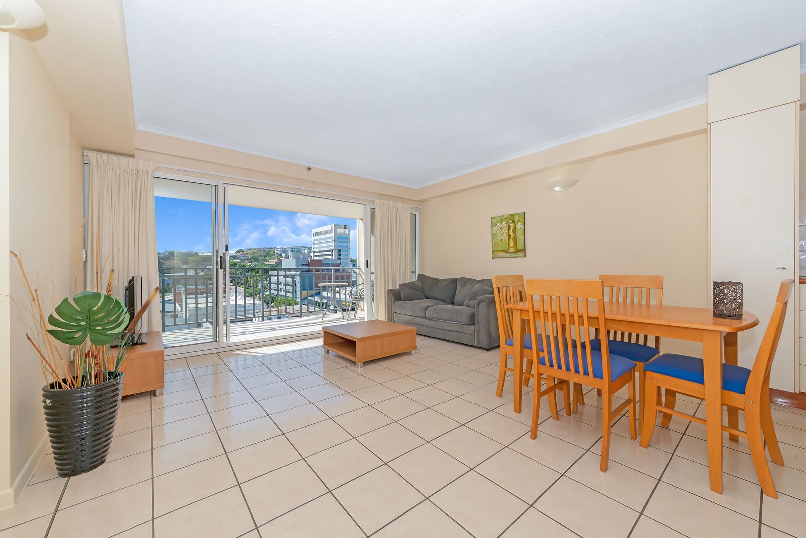 49 86 124 Ogden Street Townsville City Qld 4810