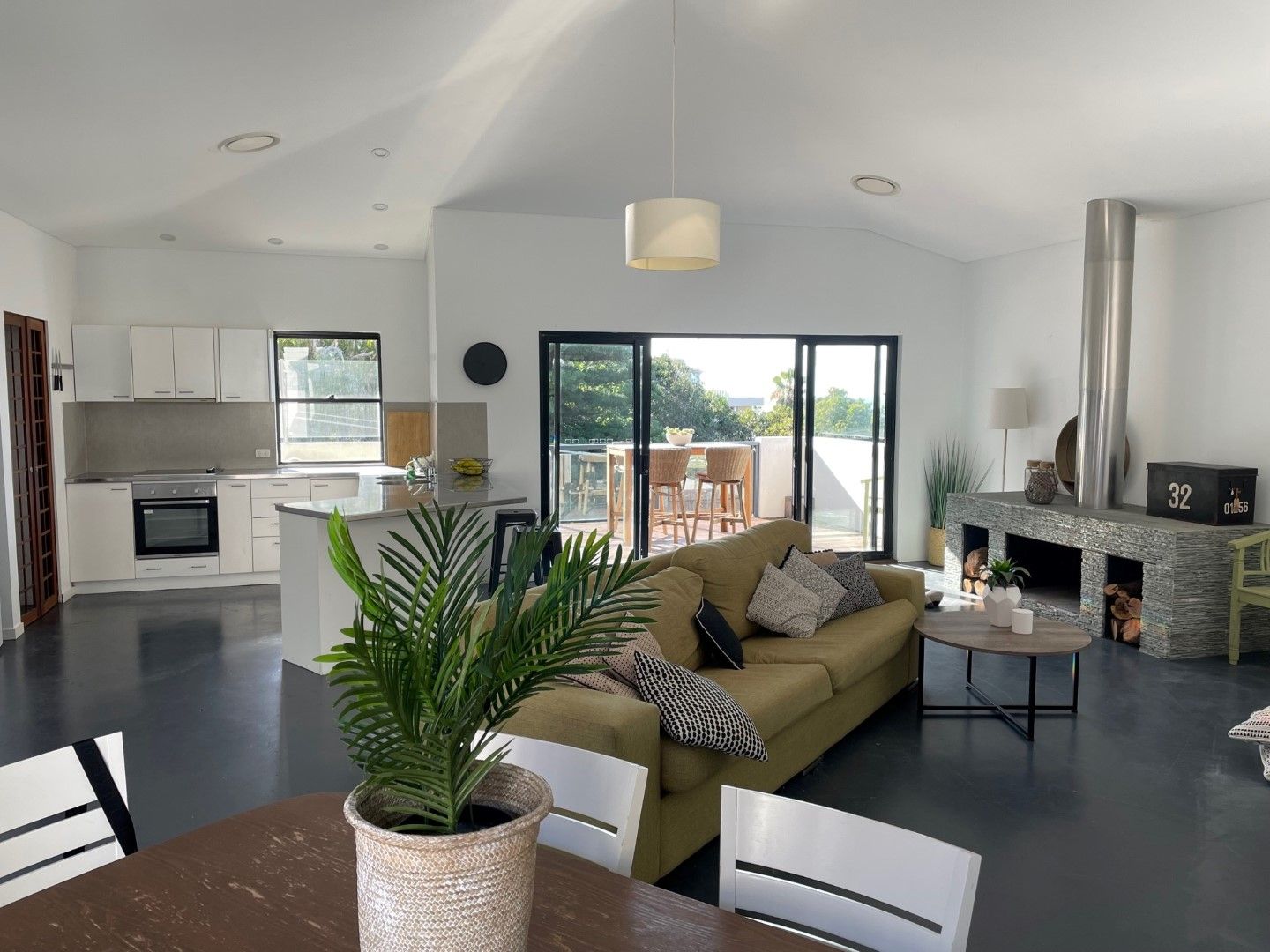 3 bedrooms Apartment / Unit / Flat in 8/56 Duke Street SUNSHINE BEACH QLD, 4567