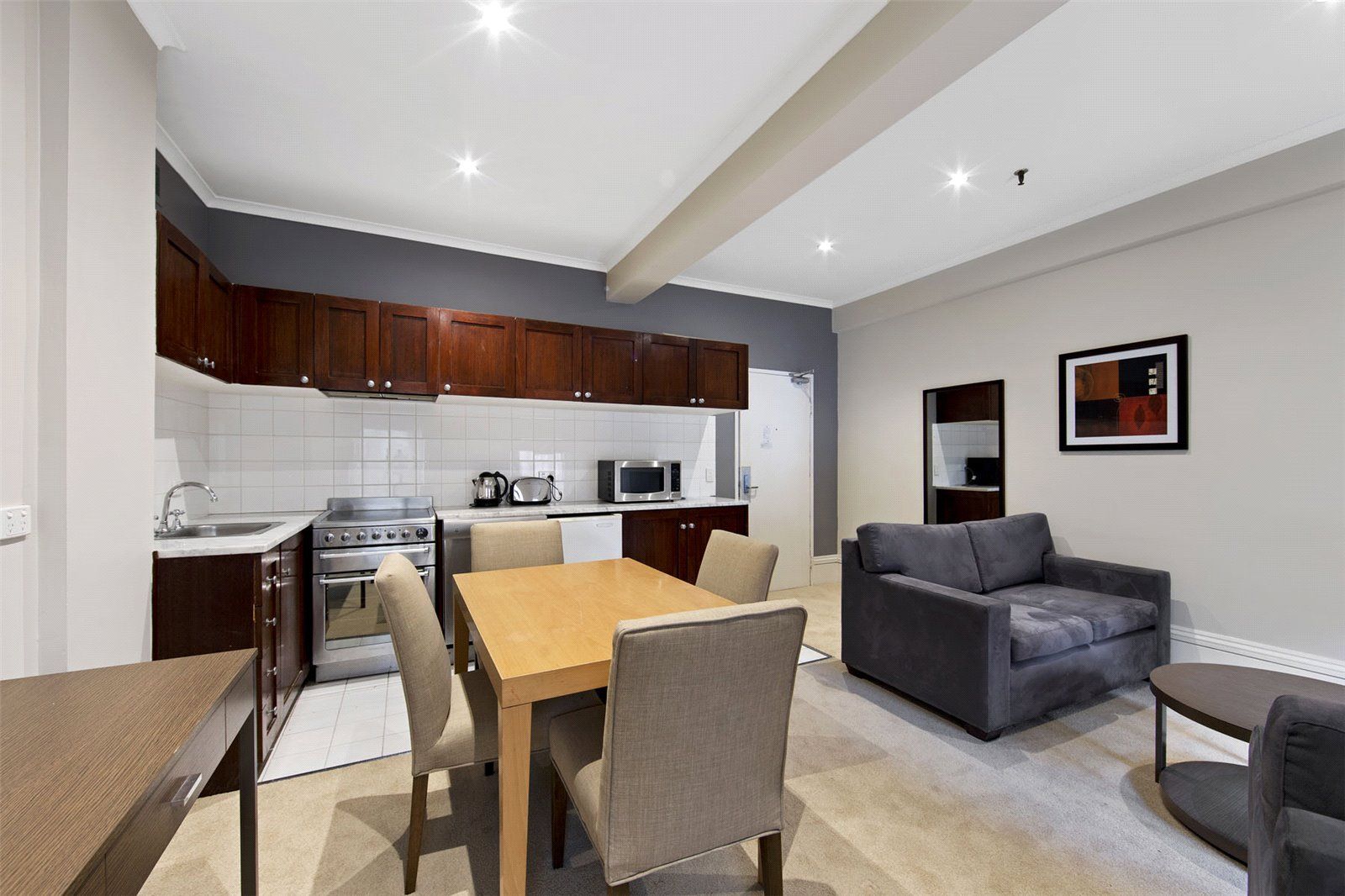 6/2438 Little Bourke Street, Melbourne VIC 3000 Apartment For Rent