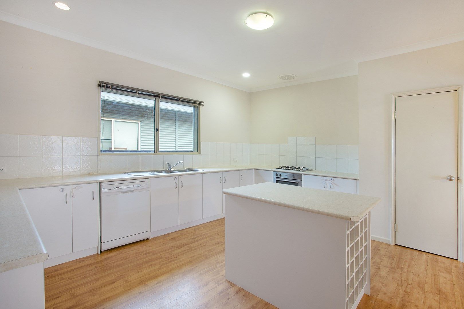 43 Wedgetail Eagle Avenue, Nickol WA 6714, Image 0