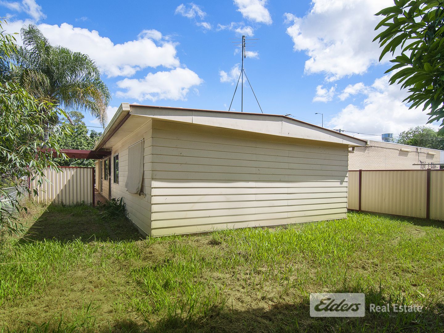 209 Loganlea Road, Loganlea QLD 4131, Image 2