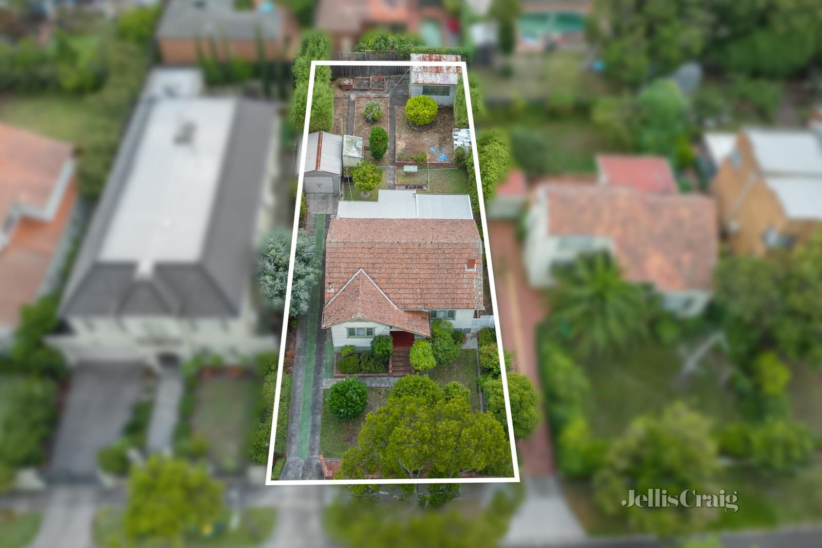 18 Hertford Crescent, Balwyn VIC 3103, Image 2