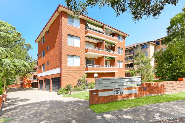 2 bedrooms Apartment / Unit / Flat in 1/20 Kiora Road MIRANDA NSW, 2228