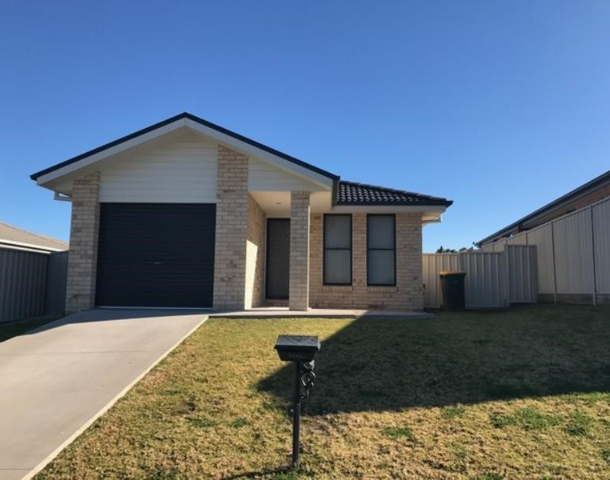 9 Brushbox Grove, Oxley Vale NSW 2340