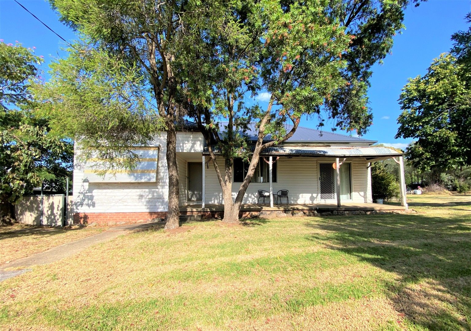 64 Binalong Street, Young NSW 2594, Image 0