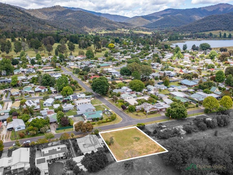 31 Valley Avenue, Mount Beauty VIC 3699, Image 0